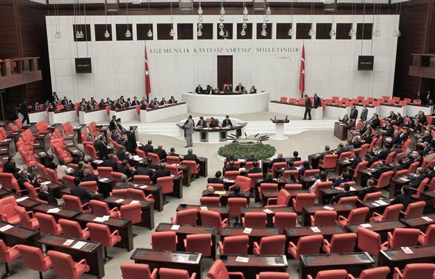Turkish parties in crucial stage of polls before deadline