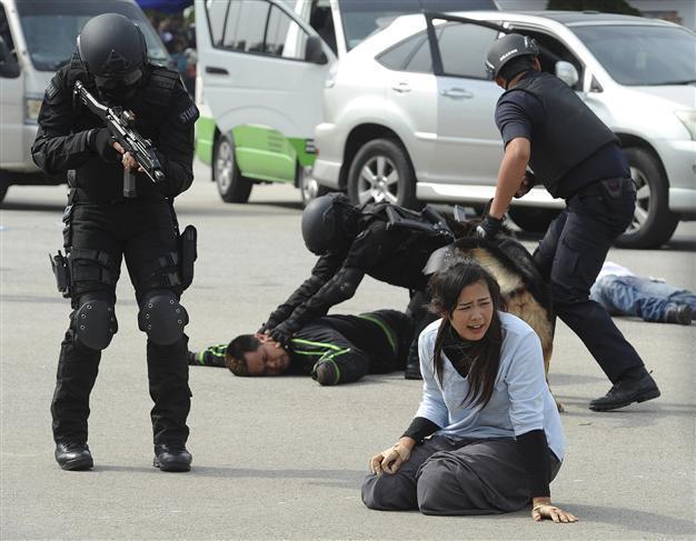 ISIL-inspired Malaysia detainees plotted terror attacks: police