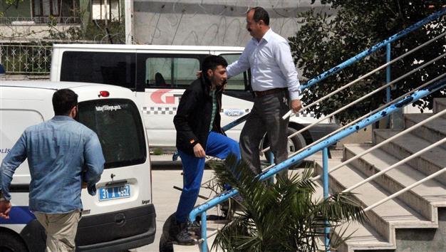 10 foreigners, including Tunisian who lied to police, detained near Turkeys Syria border
