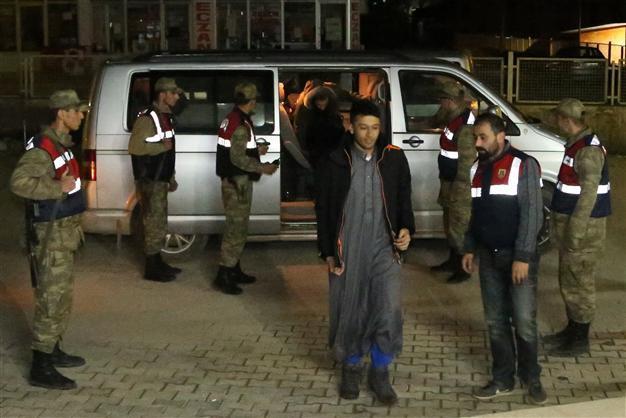 UK politician: Son among Syria-bound Britons held in Turkey