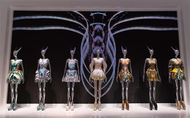 Fashion-hungry public drives success of designers museum shows