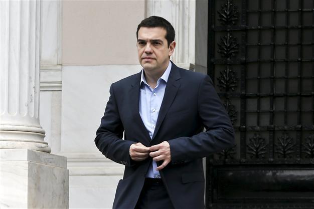Greece says ready to make IMF payment on April 9