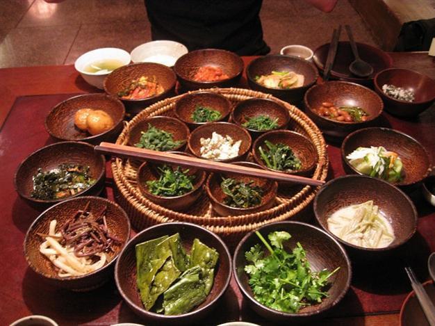 Restaurants rule in South Korea, Turkey