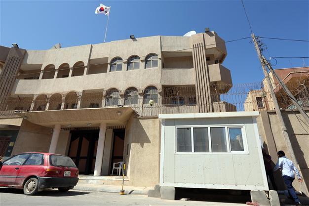 US, Europe demand Libya ceasefire as embassies attacked