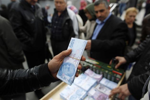 Turkish lira hits record low against dollar on political worries