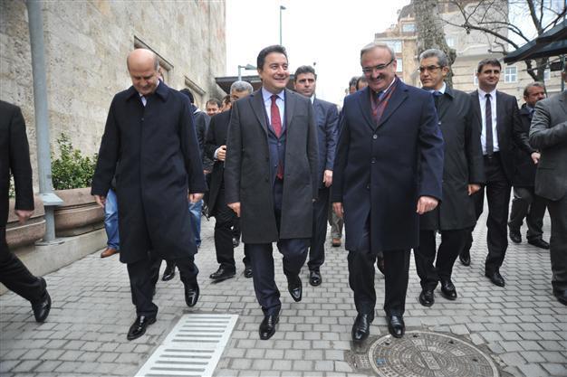 Babacan to visit US to attend international meetings