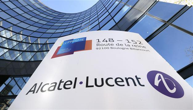 Nokia agrees 15.6 bn euro deal to buy Alcatel-Lucent