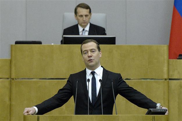 Medvedev says Russia adapting to new economic reality