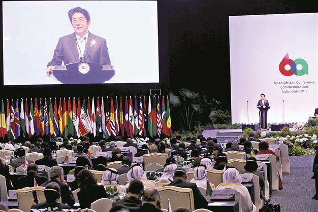 Japan’s Abe expresses ‘remorse’ over WWII, stops short of apology