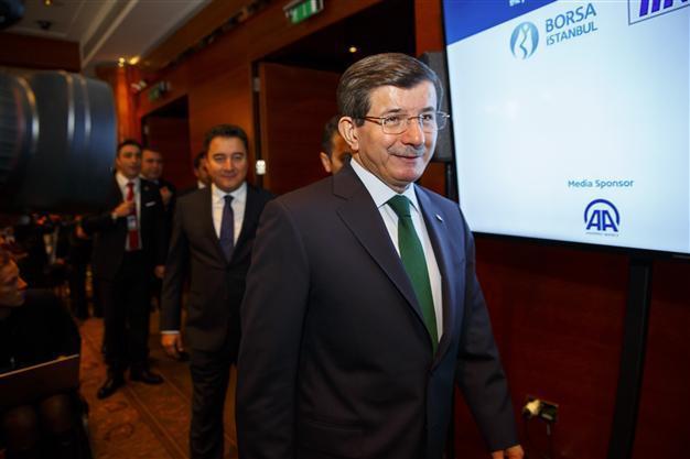 Turkish PM calls Greece’s Tsipras to extend congratulations