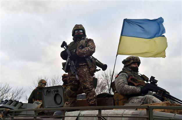 Nine Ukrainian soldiers killed in tense eastern conflict: Kiev military
