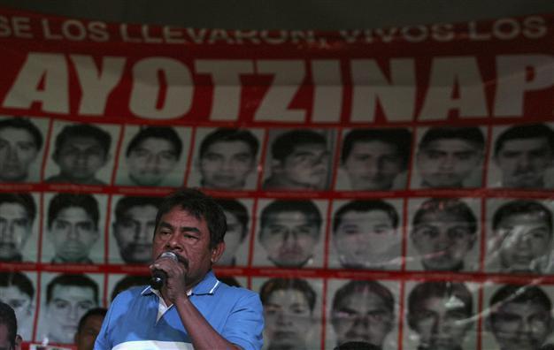 Mexico certain that missing students dead: minister