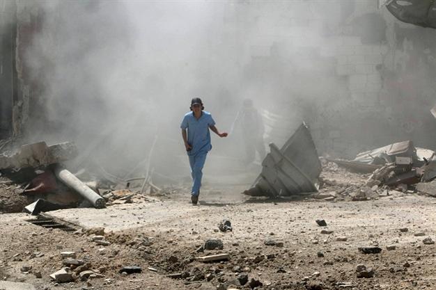 Syria warplanes strike northwest city seized by rebels