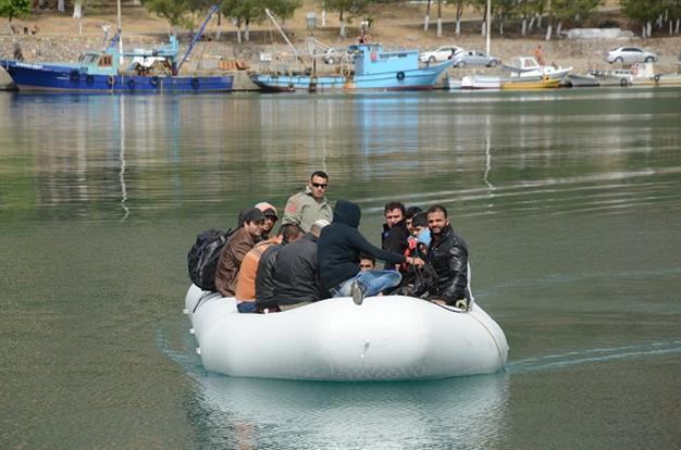 350 migrants heading to Europe captured in southern Turkey