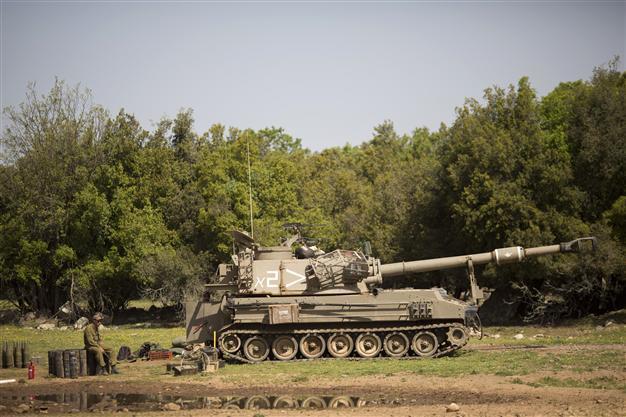 Mortar fire from Syria hits Israeli-occupied Golan