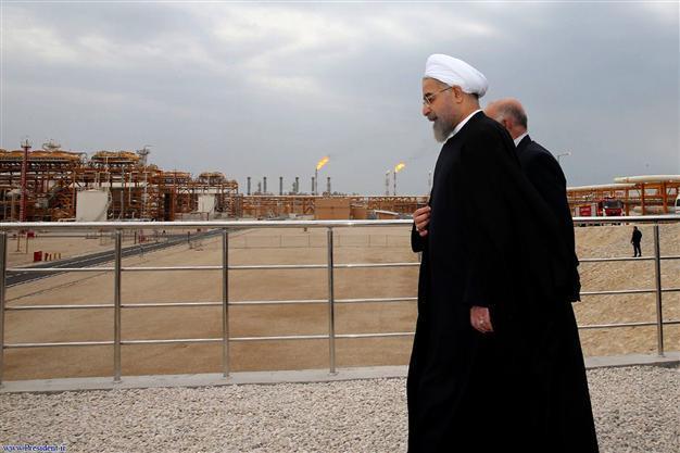 As Iran oil fair opens, foreign companies weigh return