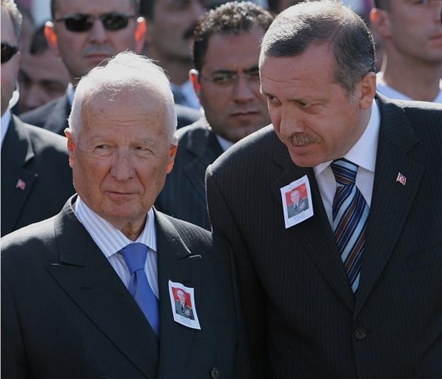 Turkey’s convicted coup leader to have state funeral: Turkish military