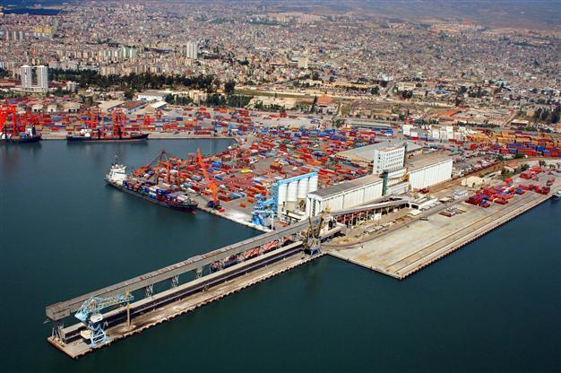 Turkey’s foreign trade deficit drops by 15.4 pct upon fall in oil imports, rise in exports to EU