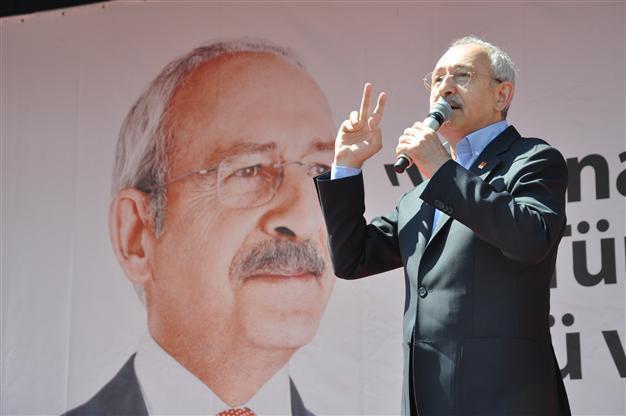 CHP leader emphasizes economic promises at rally