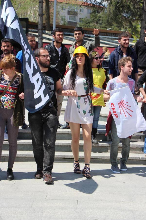 As it happened: Turkey marks tense May Day as police enforce lockdown in central Istanbul