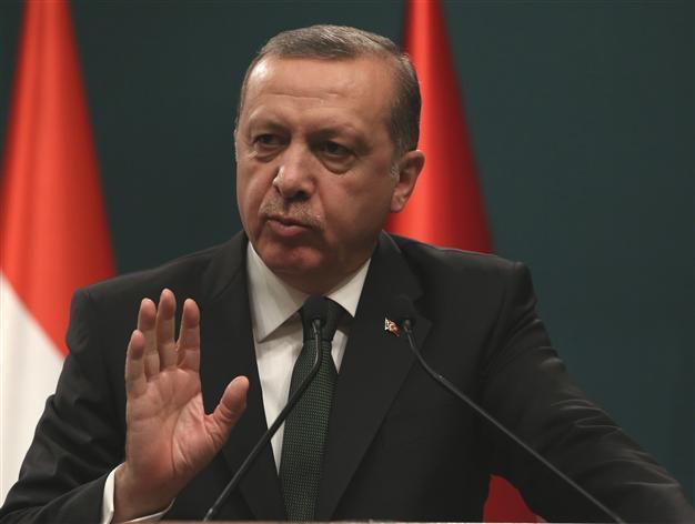 Former President Gül’s visit to Yerevan in 2008 was wrong, Erdoğan says
