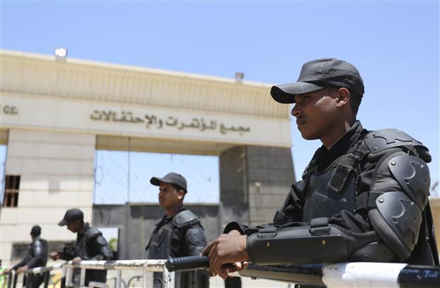 Egypt hangs six convicted Islamist militants