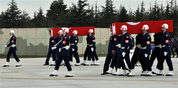 Turkish pilots killed in jet crash laid to rest