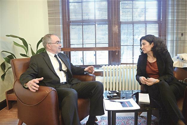 Turkish-US ties constantly sinking, says top academic