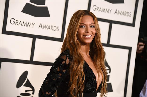 Beyonce, Gaga join call to tackle female poverty