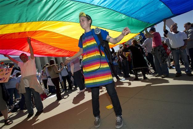 Ireland prepares historic referendum on gay marriage