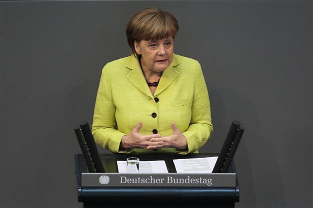 Russian return to G7 unimaginable for now: Merkel