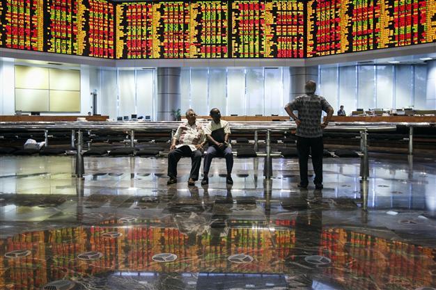 Islamic financial products risk losing uniqueness: Poll