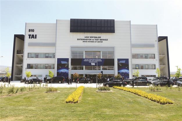Erdoğan launches Turkey’s first space research center