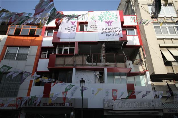 HDP bombings suspect linked to DHKP-C, Turkish interior ministry says