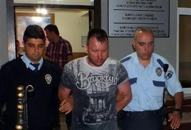 Polish man injures 7 after finding wife nude at Turkish poolside