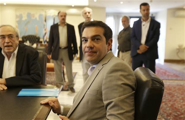 Greece, creditors line up rival proposals for more aid
