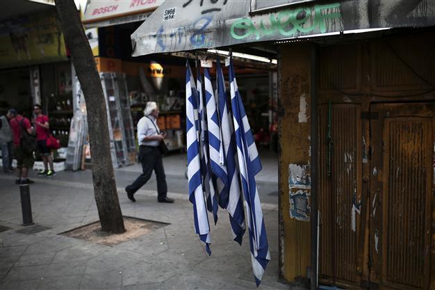Greece ‘will not pay IMF on June 5 without prospect of a deal’
