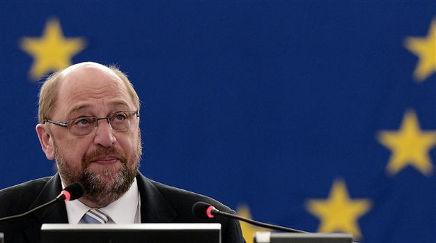 European parliament hits back at Russia blacklist