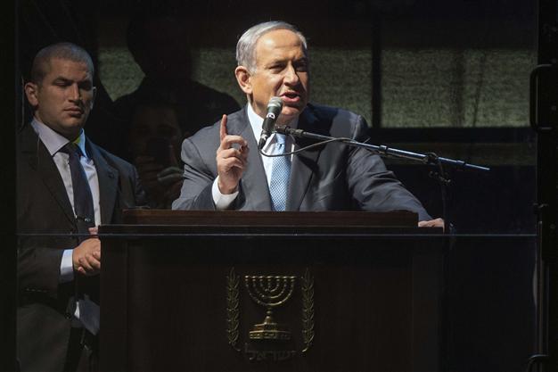 Prevent left-wing government, Netanyahu tells campaign rally