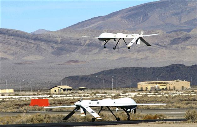 Downed US drone spying in ISIL-free area: Syria army source