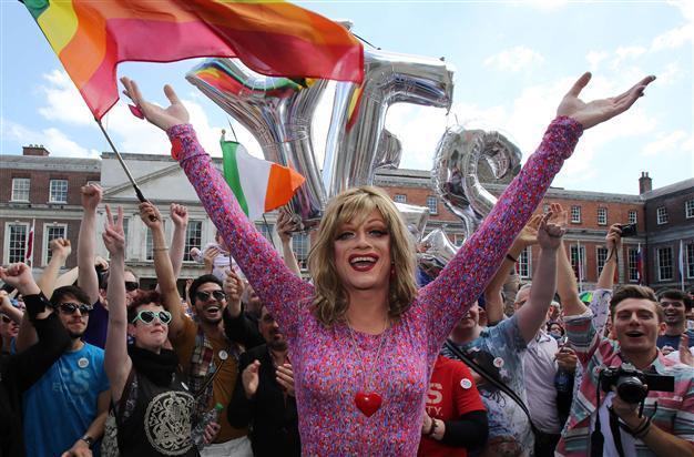 Ireland has voted to legalize gay marriage, both sides say