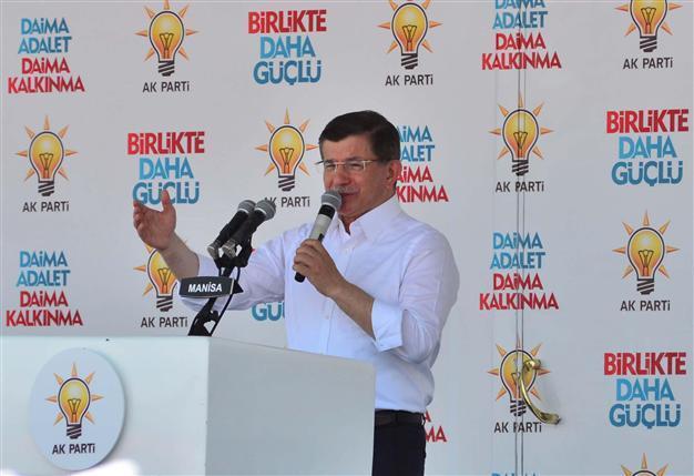 ‘We fight against a six-team gang,’ Turkish PM says