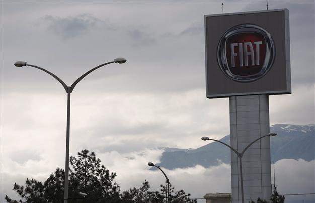 Turkish car maker Tofaş announces details of concessions to protesting workers