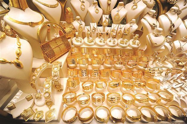 Gold sales to Switzerland cut Turkey’s trade gap