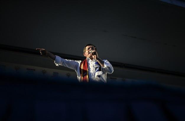 Turkish PM dismisses Syria arms video as election ploy