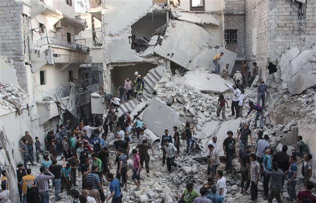 Regime raids kill 20 civilians in northwest Syria: Monitor