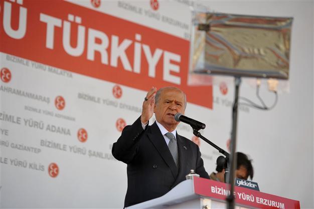 Nationalist party leader demands social democrat votes