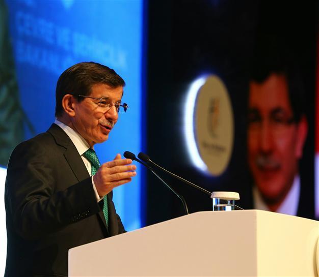 Turkish PM Davutoğlu vows not to follow populist election campaign