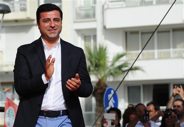 ‘HDP will pass threshold with AKP voters,’ Demirtaş says