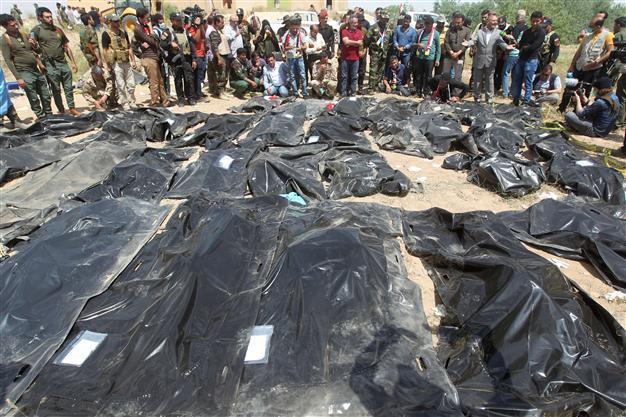 Iraq exhumed 470 bodies from Tikrit mass graves: Minister